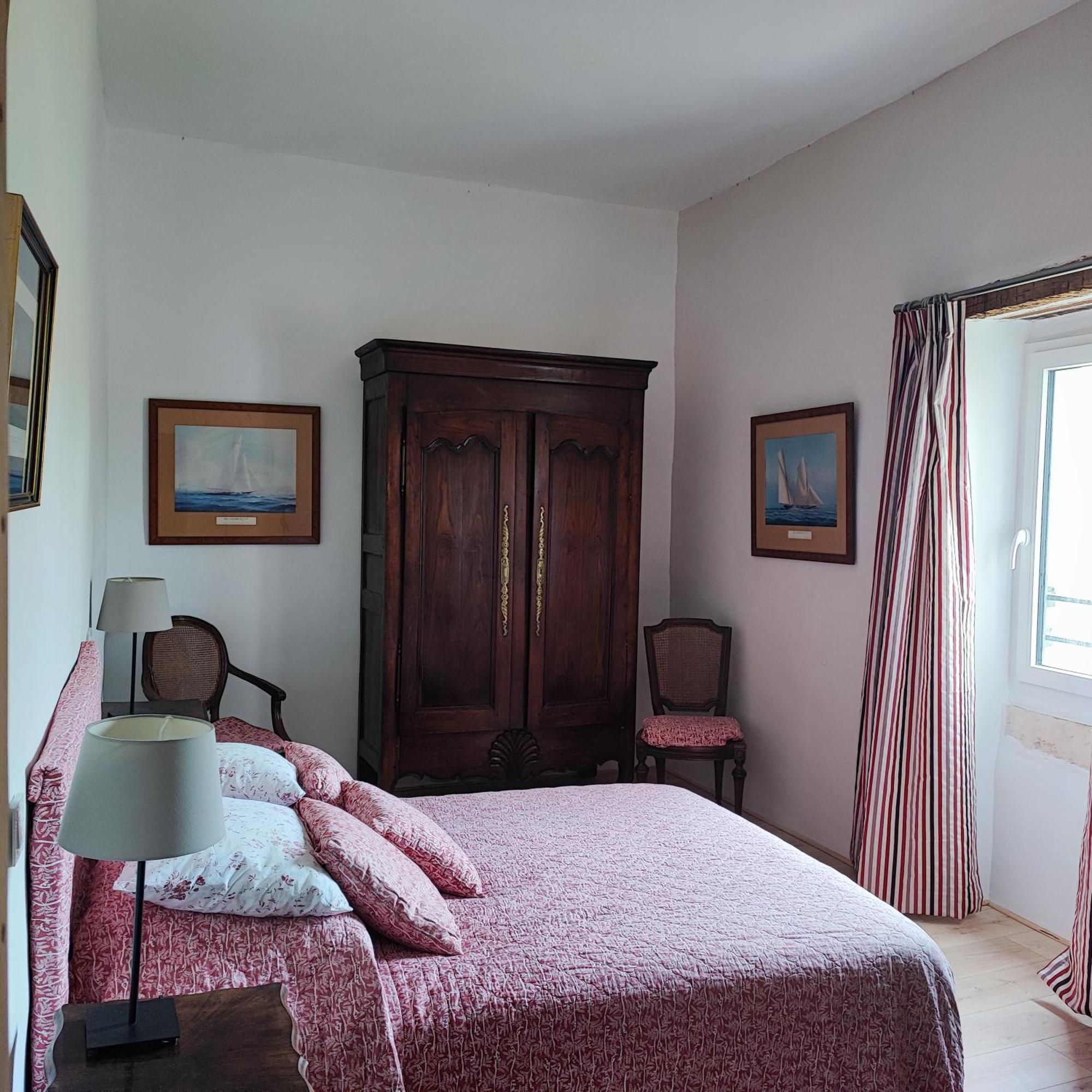 Magnanerie De Sainte Croix Otel Dış mekan fotoğraf