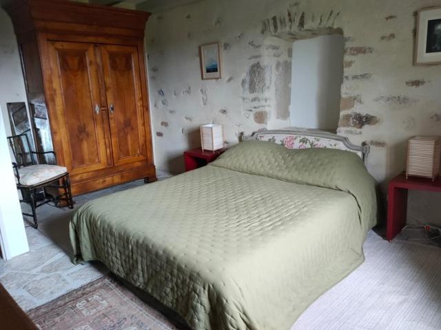 Magnanerie De Sainte Croix Otel Oda fotoğraf